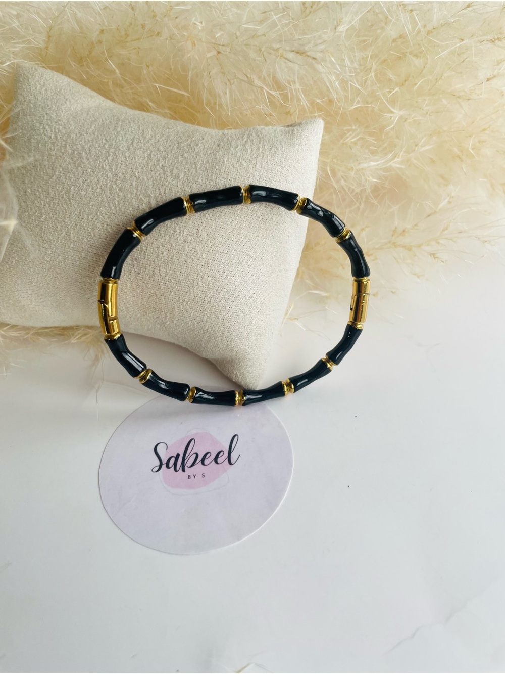 Stainless Steel Bangle | Minimalist Bracelet | Jonc en Acier Inoxydable